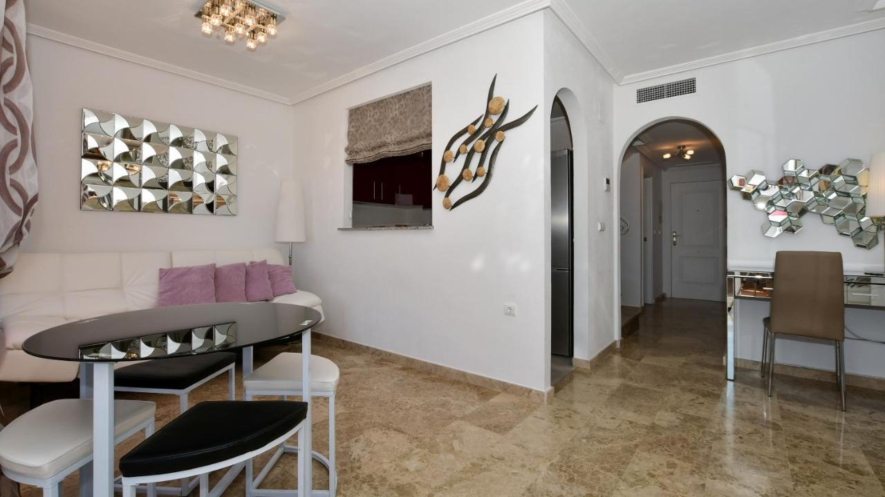 Apartamento Las Calitas II Оріуела Екстер'єр фото